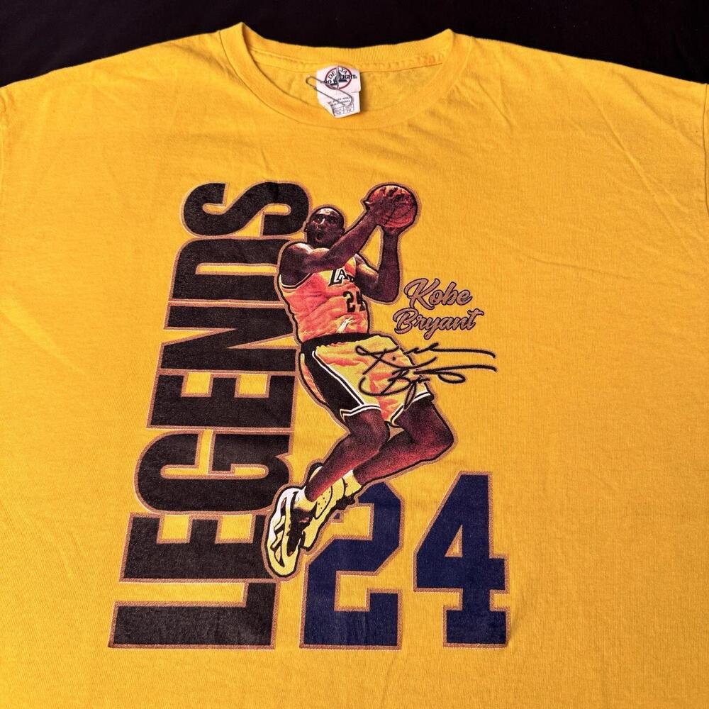 Kobe Bryant Legends 24 T Shirt Xl Los Angeles La Lakers Nba Delta Tag Rare